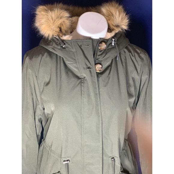 Levi's Arctic Heavyweight  Faux Fur Parka - Picture 2 of 8